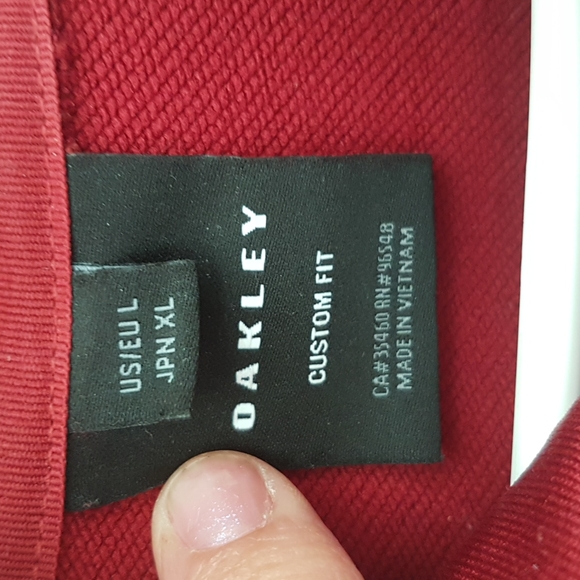 OAKLEY zip up sweater - Picture 3 of 6